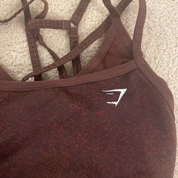 BURGUNDY GYMSHARK SPORTS BRA SIZE SMALL - Picture 2 of 4